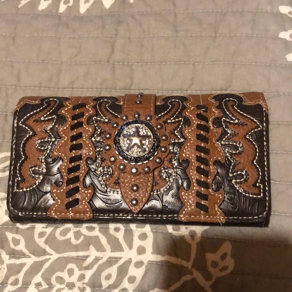 Montana West Wallet
